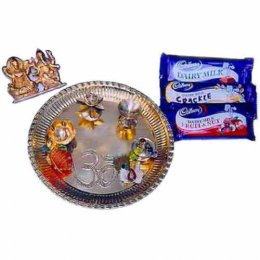 Diwali Brass Puja Thali With Ganesh Laxmi Diwali Brass Puja Thali With Ganesh Laxmi