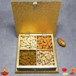 Square White Metal Box With Dryfruits Square White Metal Box With Dryfruits