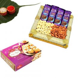 Sweet & Dry fruits with Chocolate Sweet & Dry fruits with Chocolate