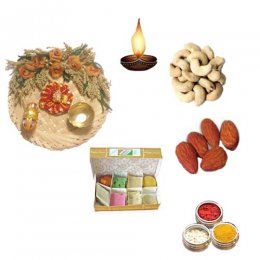 Cane Thali With Sweets & Dry Fruits - 11073 - Singapore only Cane Thali With Sweets & Dry Fruits - 11073 - Singapore only
