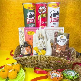 Palm Ganesha Idol, Lantern & Sweets - USA Delivery Direct Palm Ganesha Idol, Lantern & Sweets - USA Delivery Direct