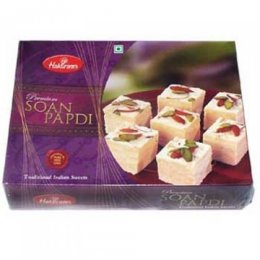 Haldiram's Soan Papdi 250 gm - UK DELIVERY Haldiram's Soan Papdi 250 gm - UK DELIVERY