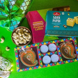 Diya Set with T-Light & Sweets - USA Delivery Direct Diya Set with T-Light & Sweets - USA Delivery Direct