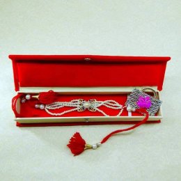 Treasurable Pearl Rakhi With Rakhi Gift Box Treasurable Pearl Rakhi With Rakhi Gift Box