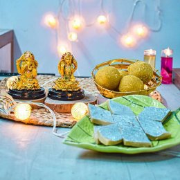 One Ganesha and Laxmi Idol & Sweets - USA Delivery Direct One Ganesha and Laxmi Idol & Sweets - USA Delivery Direct