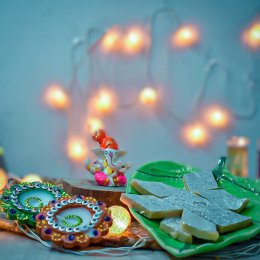 Ganesha Idol, Two Designer Diya & Sweets - USA Delivery Direct Ganesha Idol, Two Designer Diya & Sweets - USA Delivery Direct