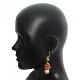 Beautiful Maroon Earrings Beautiful Maroon Earrings